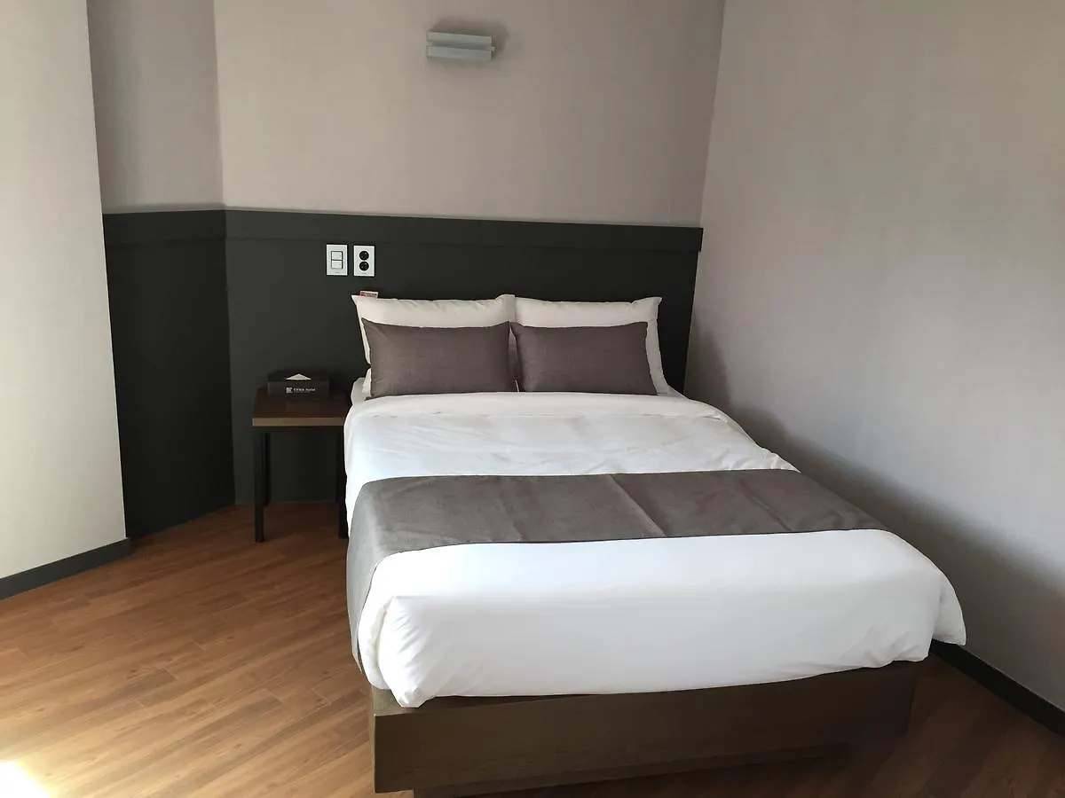 Hotel Ehwa In Myeongdong Seul 2*,